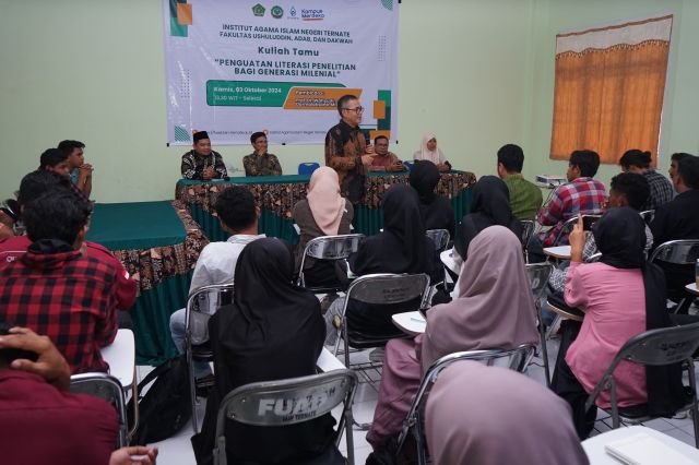 Mahasiswa FUAD "ditraining" Seputar Literasi dari Penulis Nasional