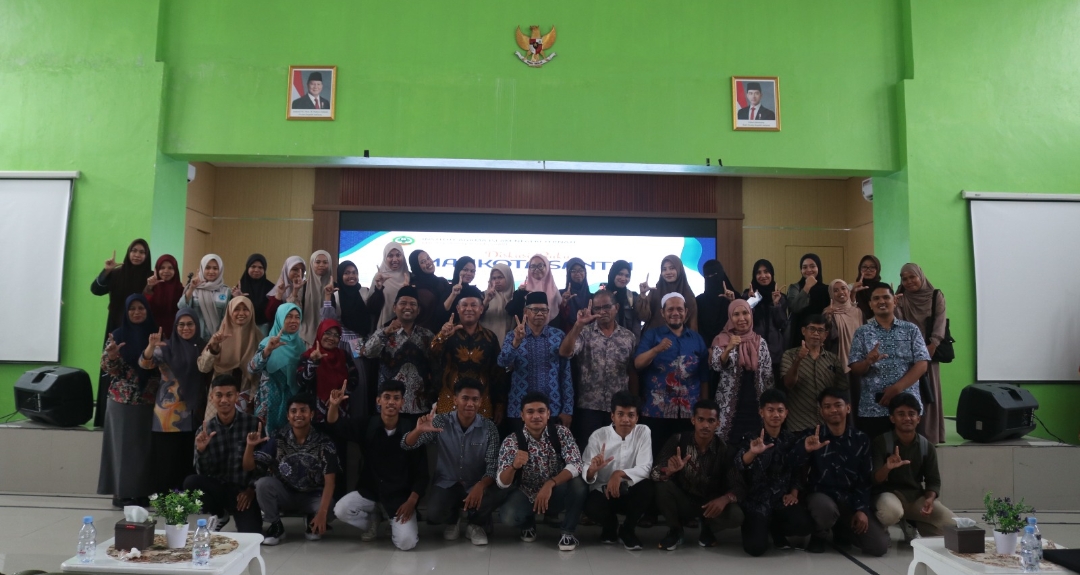 Bedah Buku Mahkota Santri di IAIN Ternate Ungkap Jejak Alkhairaat dan Peran Santri Mengawal Kemerdekaan