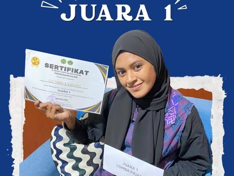 Sibuk Kuliah, Sibuk Berkarya: Kisah Mahasiswi KPI IAIN Ternate yang Menulis Buku sambil Mengukir Prestasi
